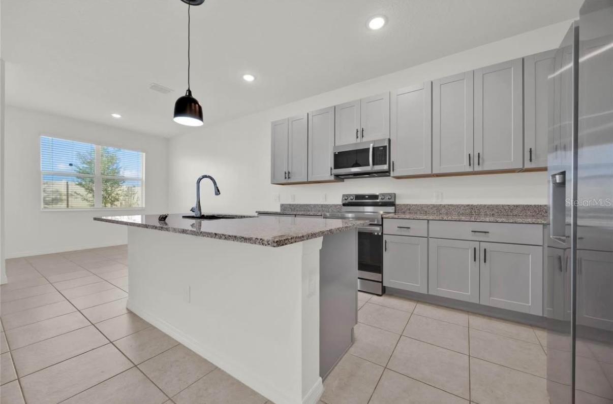 811 Richmond Estate, Haines City, FL 33844