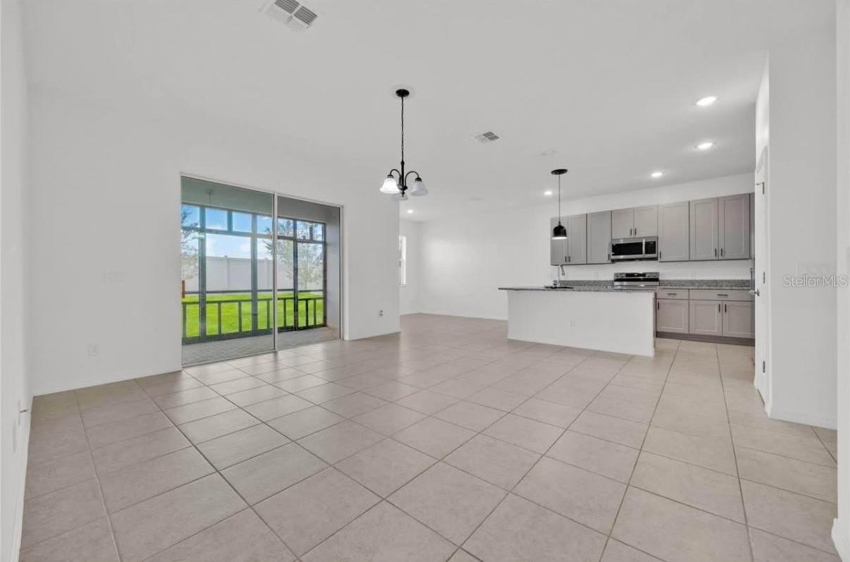 811 Richmond Estate, Haines City, FL 33844