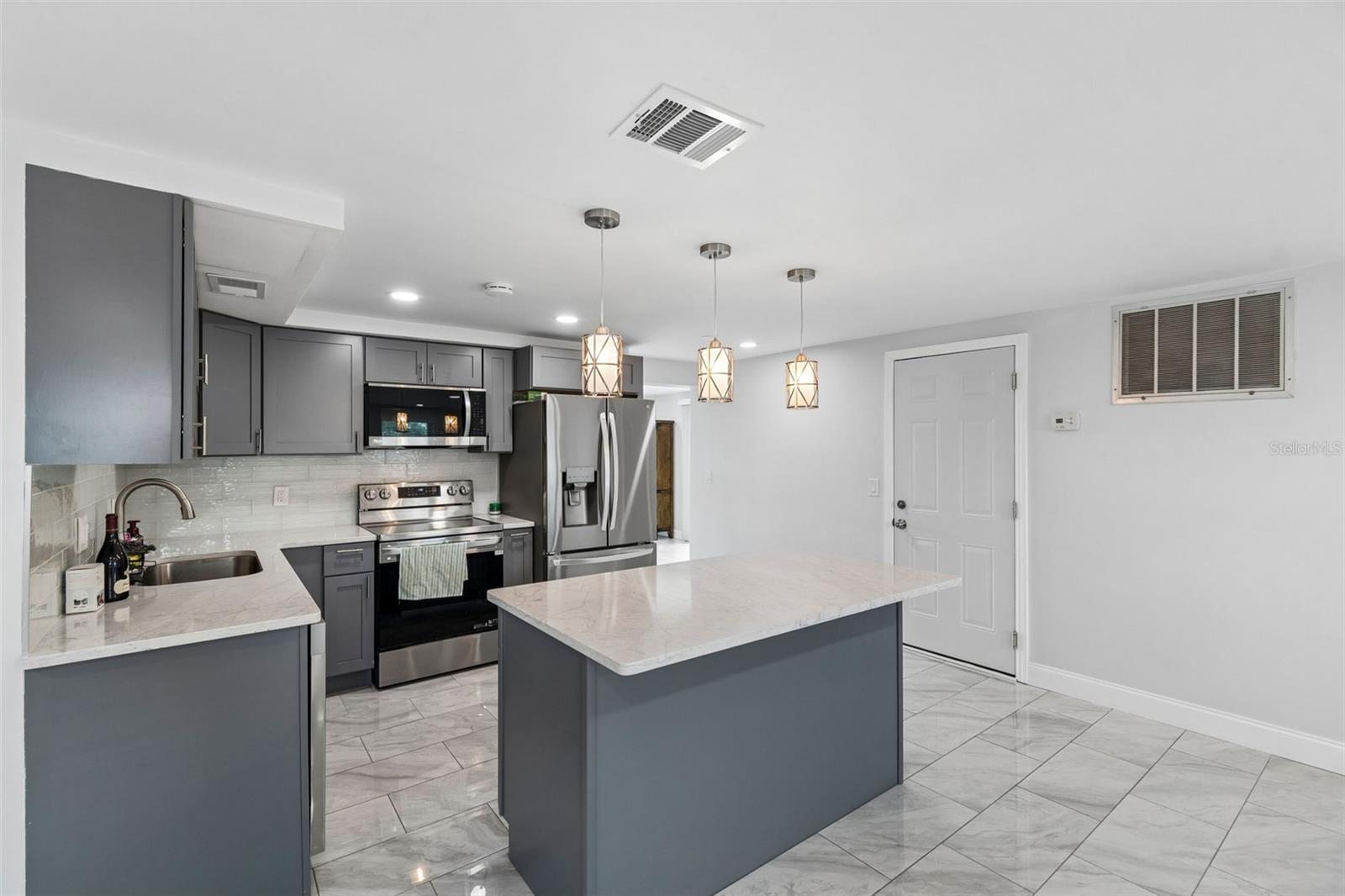 4234 Floramar, New Port Richey, FL 34652