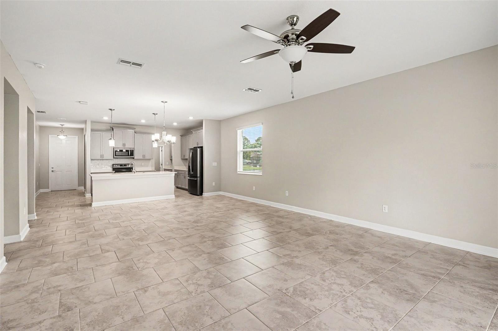 490 Brunswick, Davenport, FL 33837