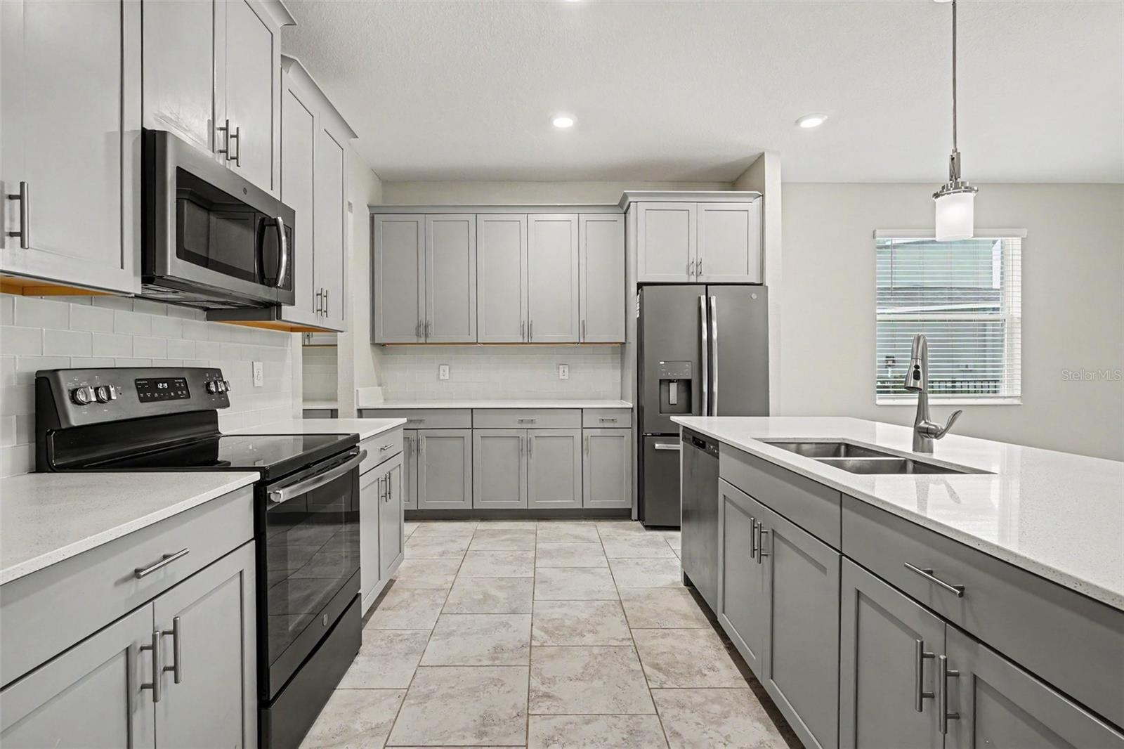 490 Brunswick, Davenport, FL 33837