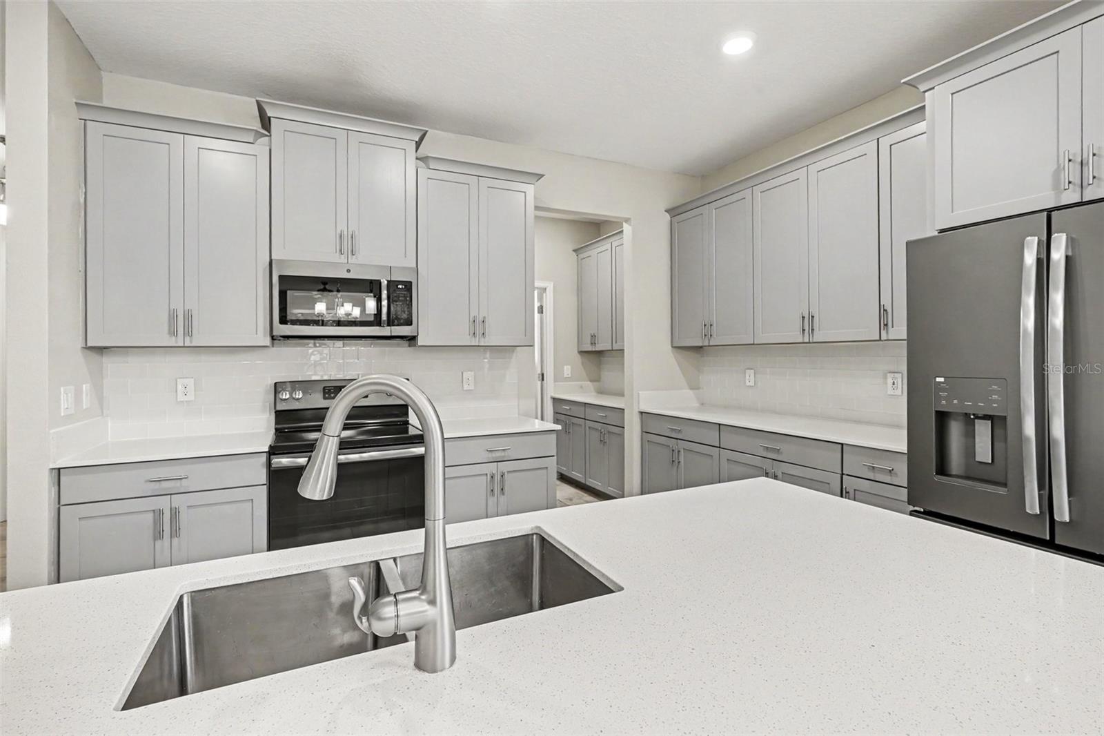 490 Brunswick, Davenport, FL 33837