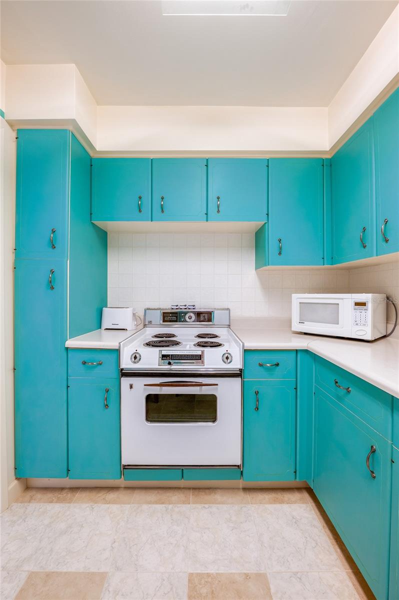 2800 Atlantic Unit 1009, Daytona Beach, FL 32118