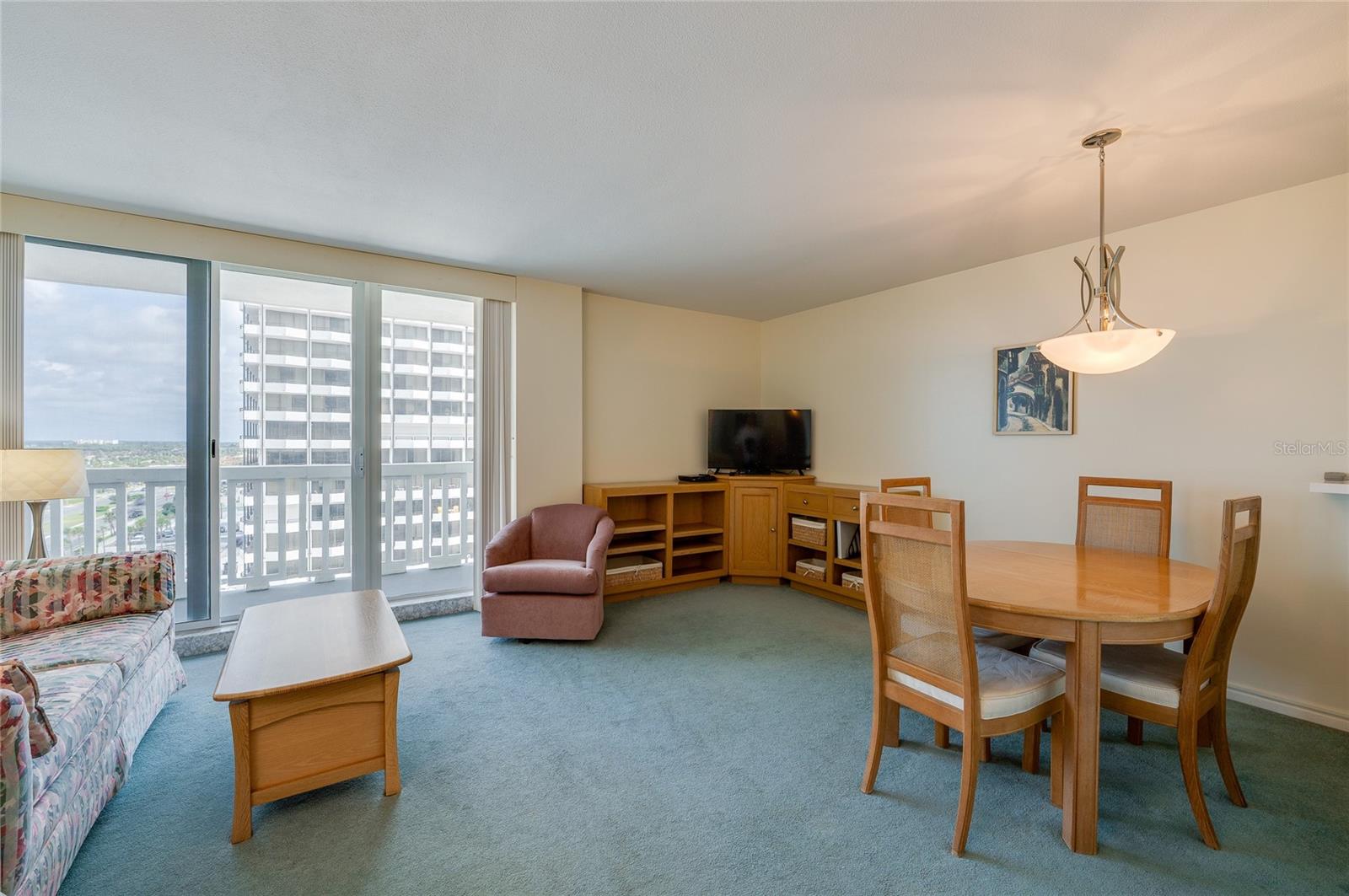 2800 Atlantic Unit 1009, Daytona Beach, FL 32118