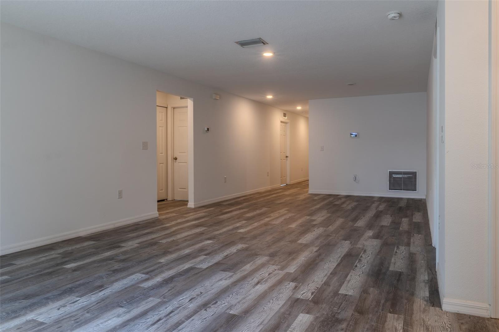 10205 Carp Hollow, Sun City Center, FL 33573
