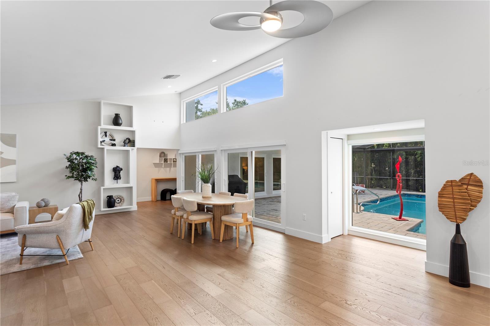 1428 Pine Bay, Sarasota, FL 34231