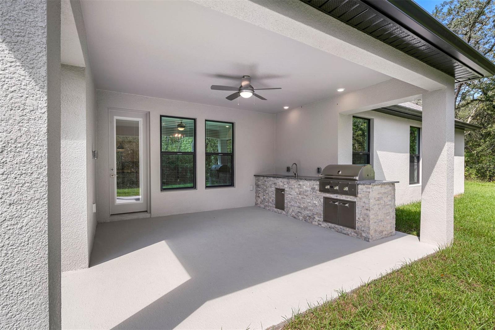 13063 Oldenburg, Hudson, FL 34667