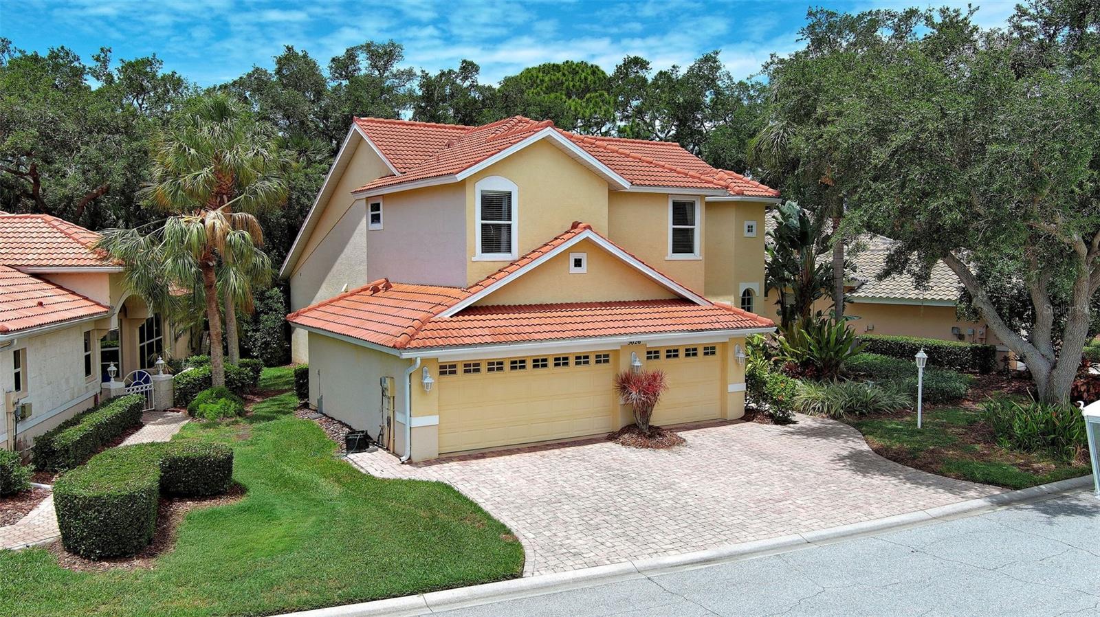 5026 Hanging Moss, Sarasota, FL 34238