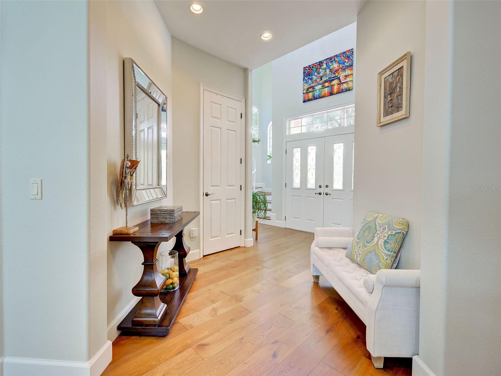 5026 Hanging Moss, Sarasota, FL 34238