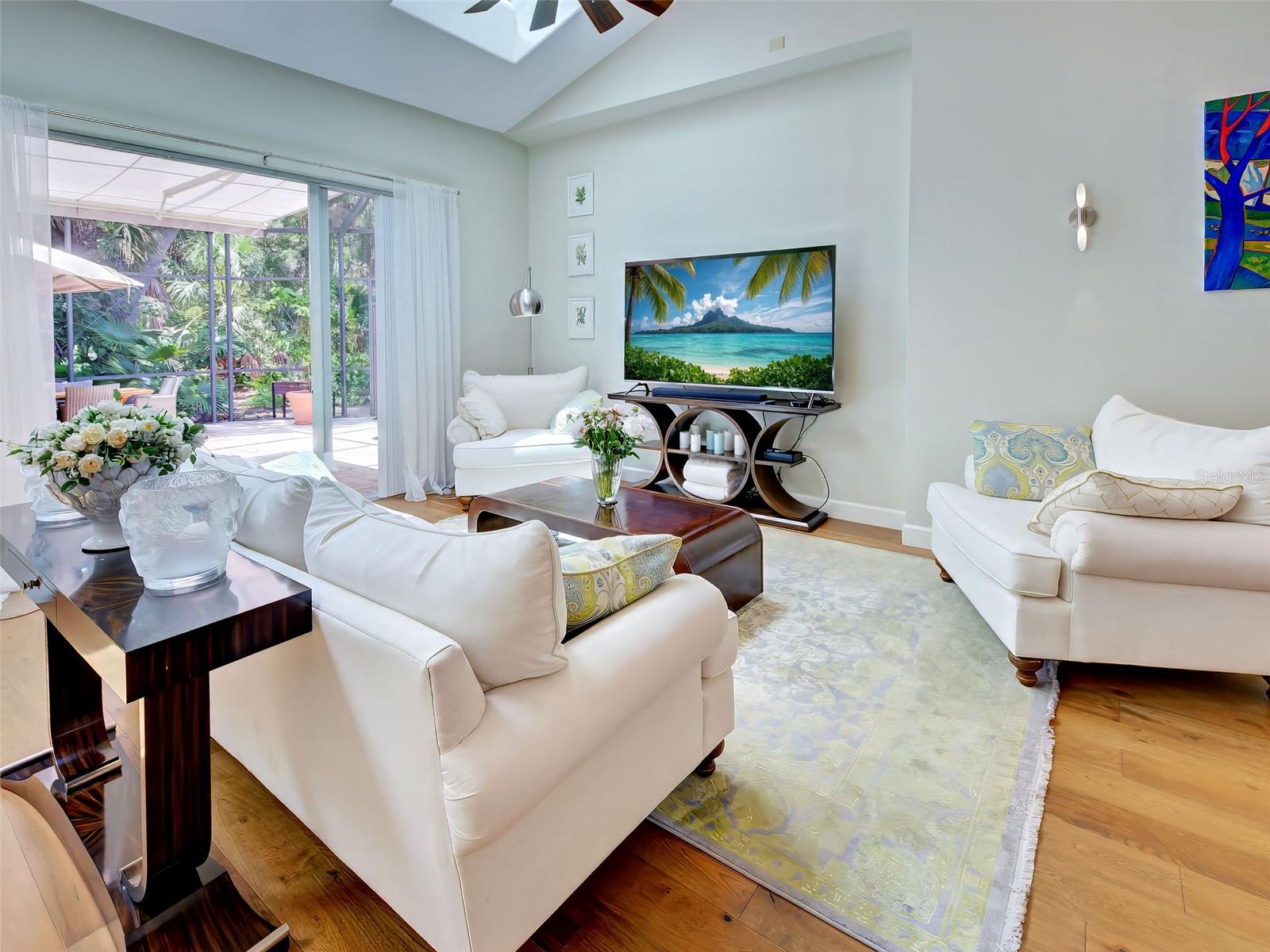 5026 Hanging Moss, Sarasota, FL 34238