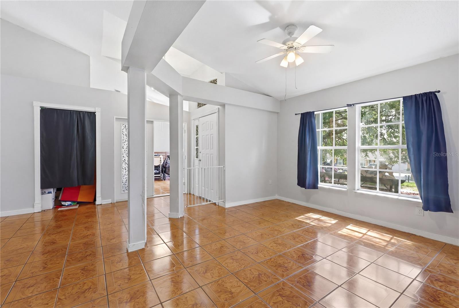 725 9th, Deltona, FL 32725