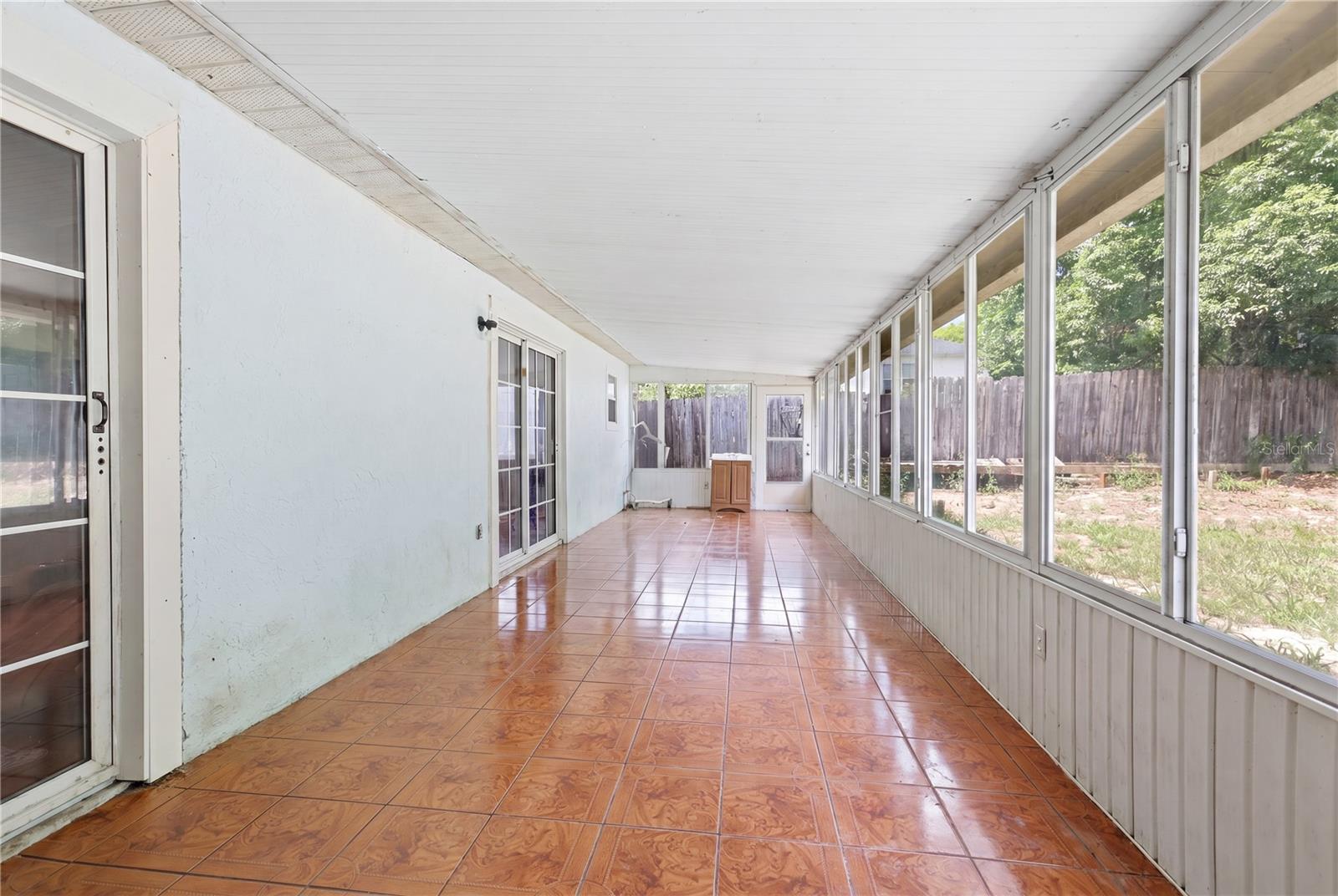 725 9th, Deltona, FL 32725
