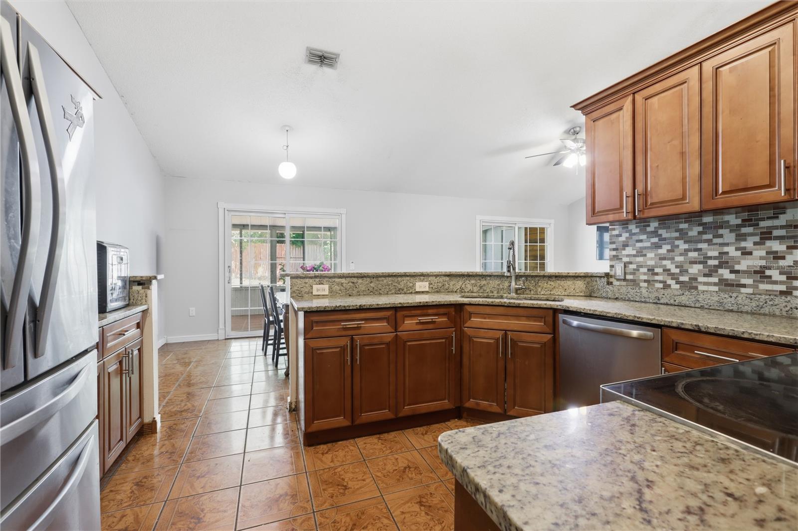 725 9th, Deltona, FL 32725