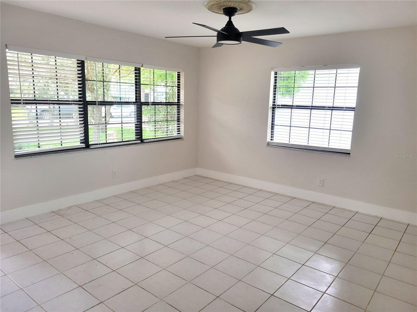1835 Maryland, St Petersburg, FL 33703