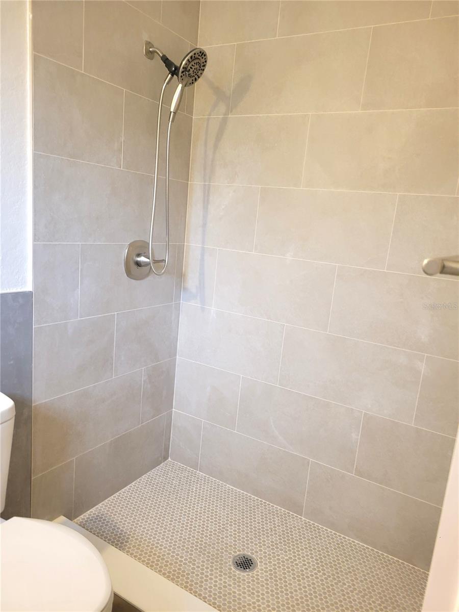 1835 Maryland, St Petersburg, FL 33703