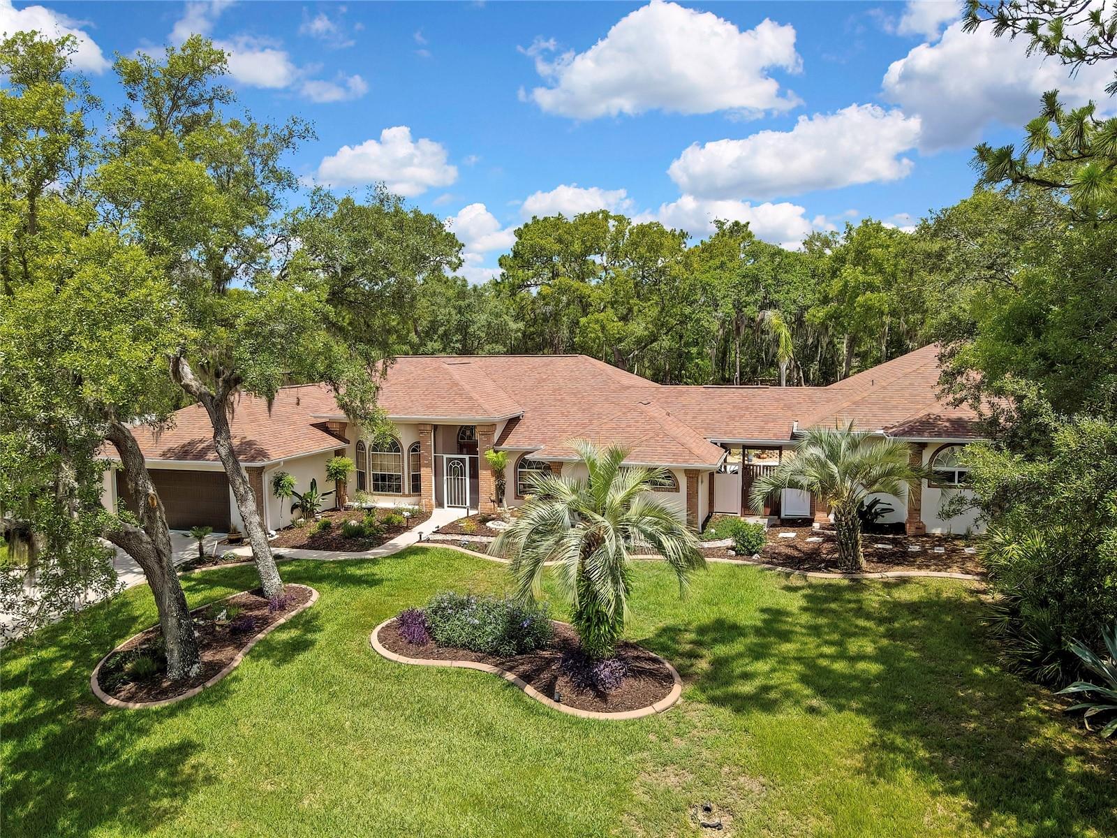 5701 Chive, Homosassa, FL 34448