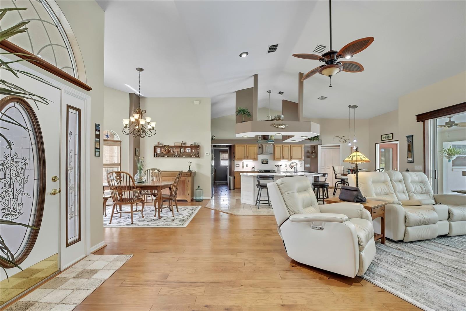 5701 Chive, Homosassa, FL 34448