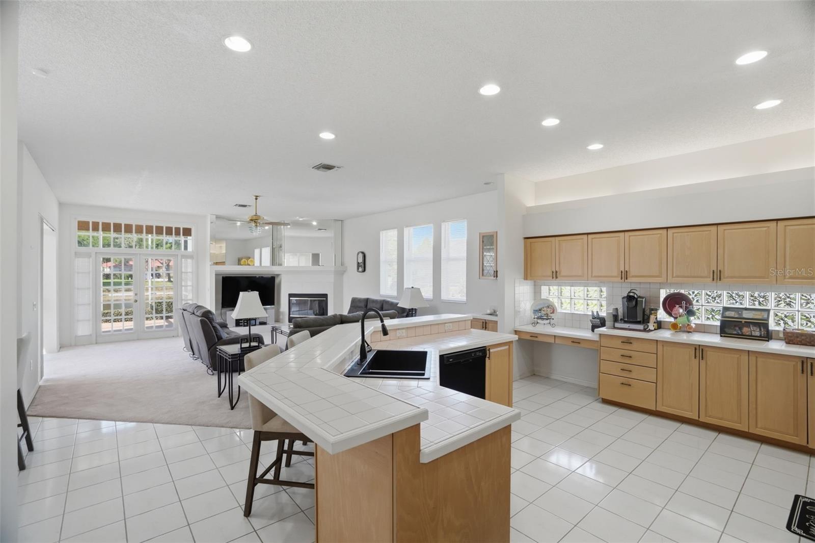 3166 Sterling, Tarpon Springs, FL 34688