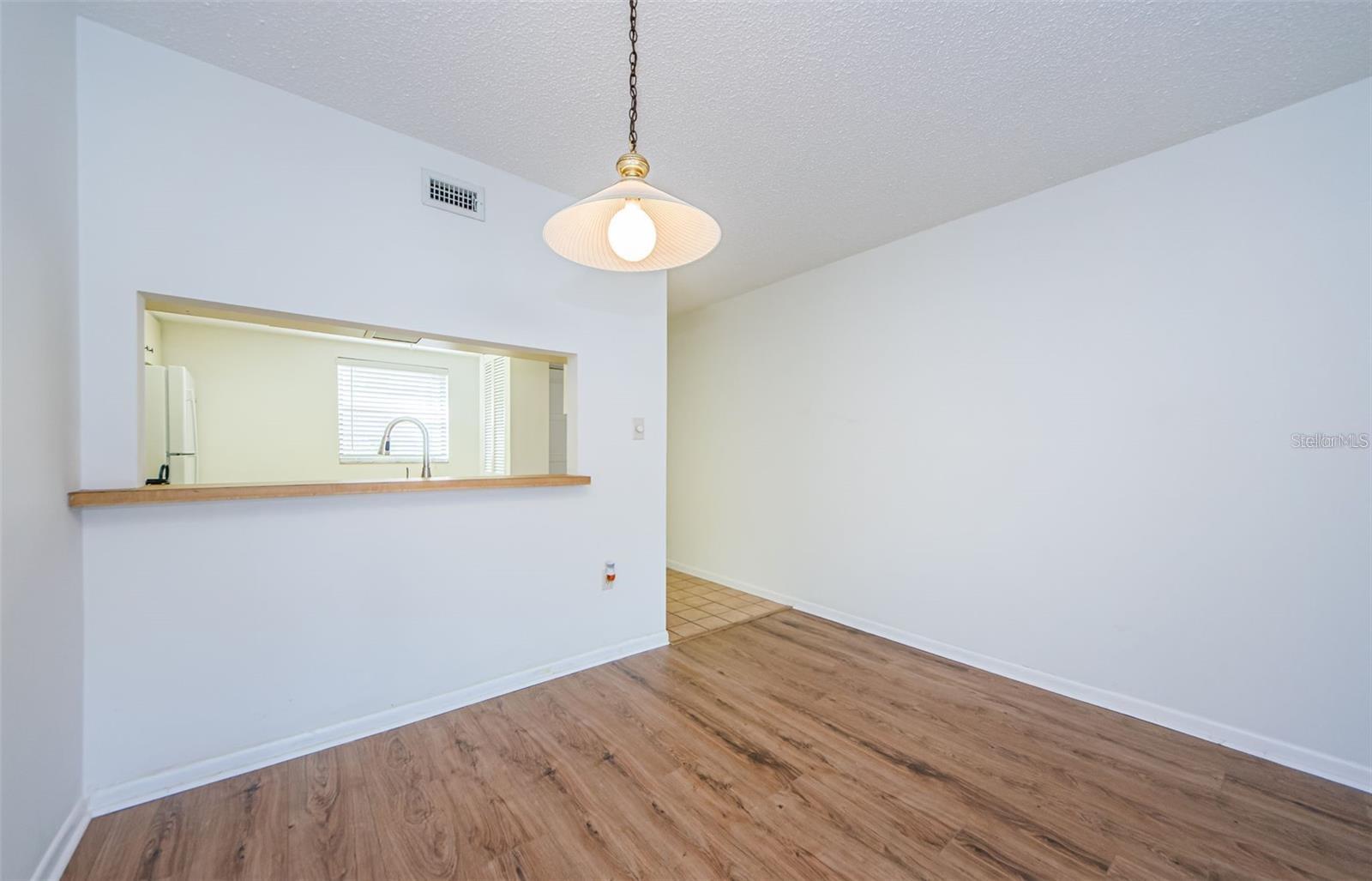 2650 Countryside Unit F110, Clearwater, FL 33761