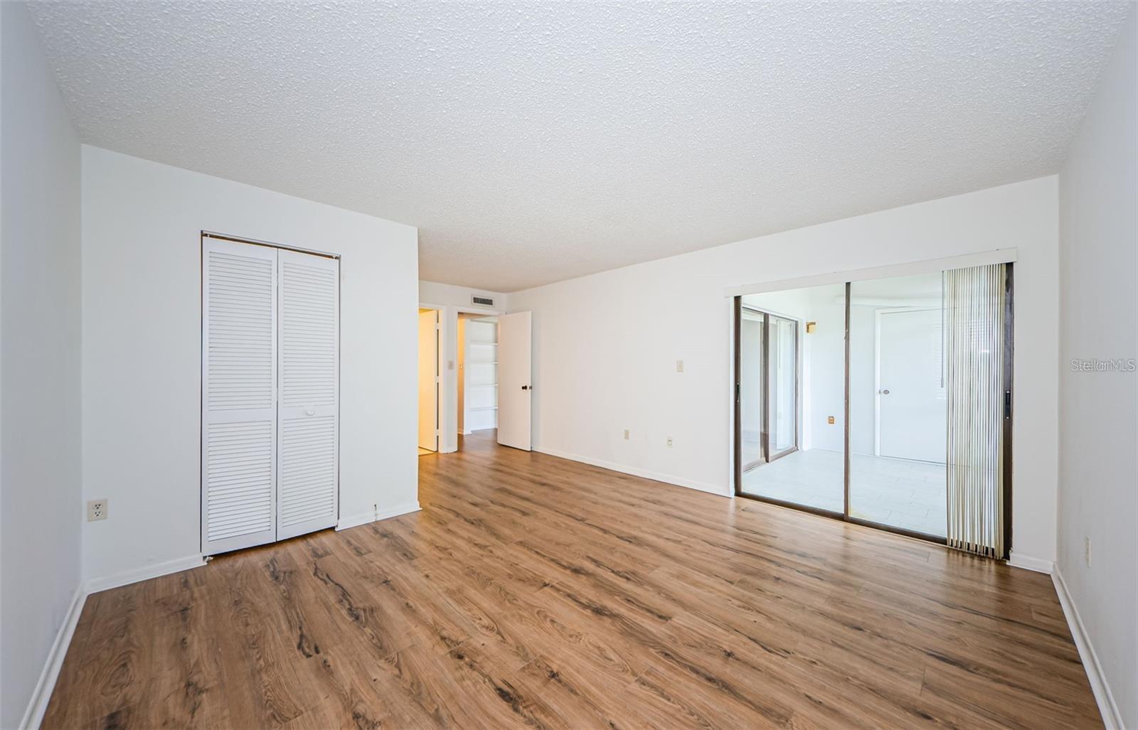 2650 Countryside Unit F110, Clearwater, FL 33761