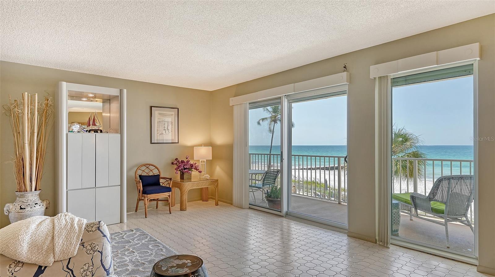 2301 Gulf of Mexico Unit 33n, Longboat Key, FL 34228