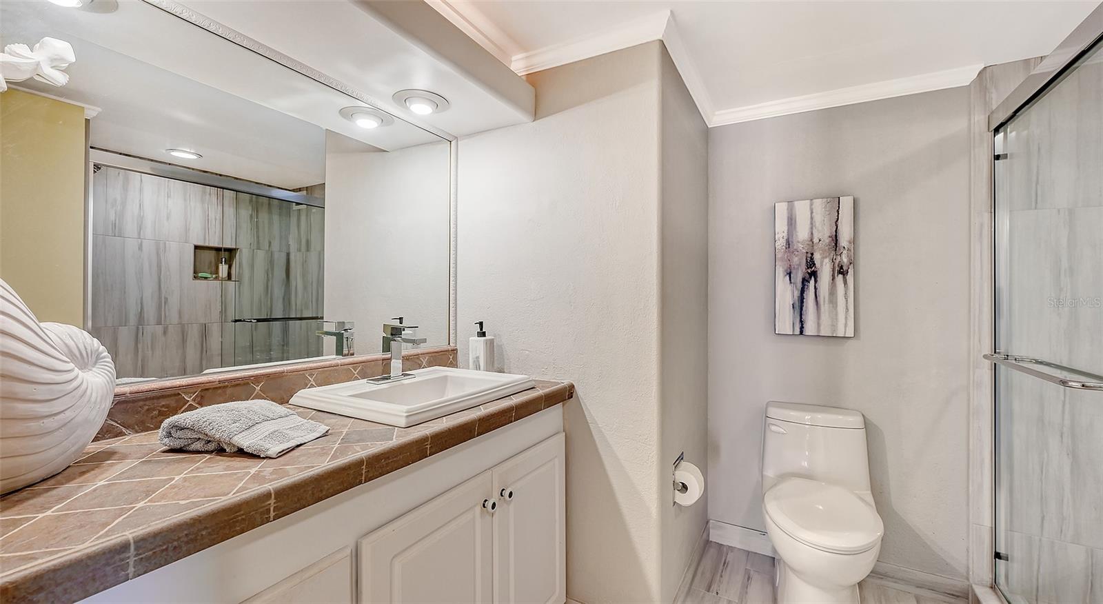 2301 Gulf of Mexico Unit 33n, Longboat Key, FL 34228