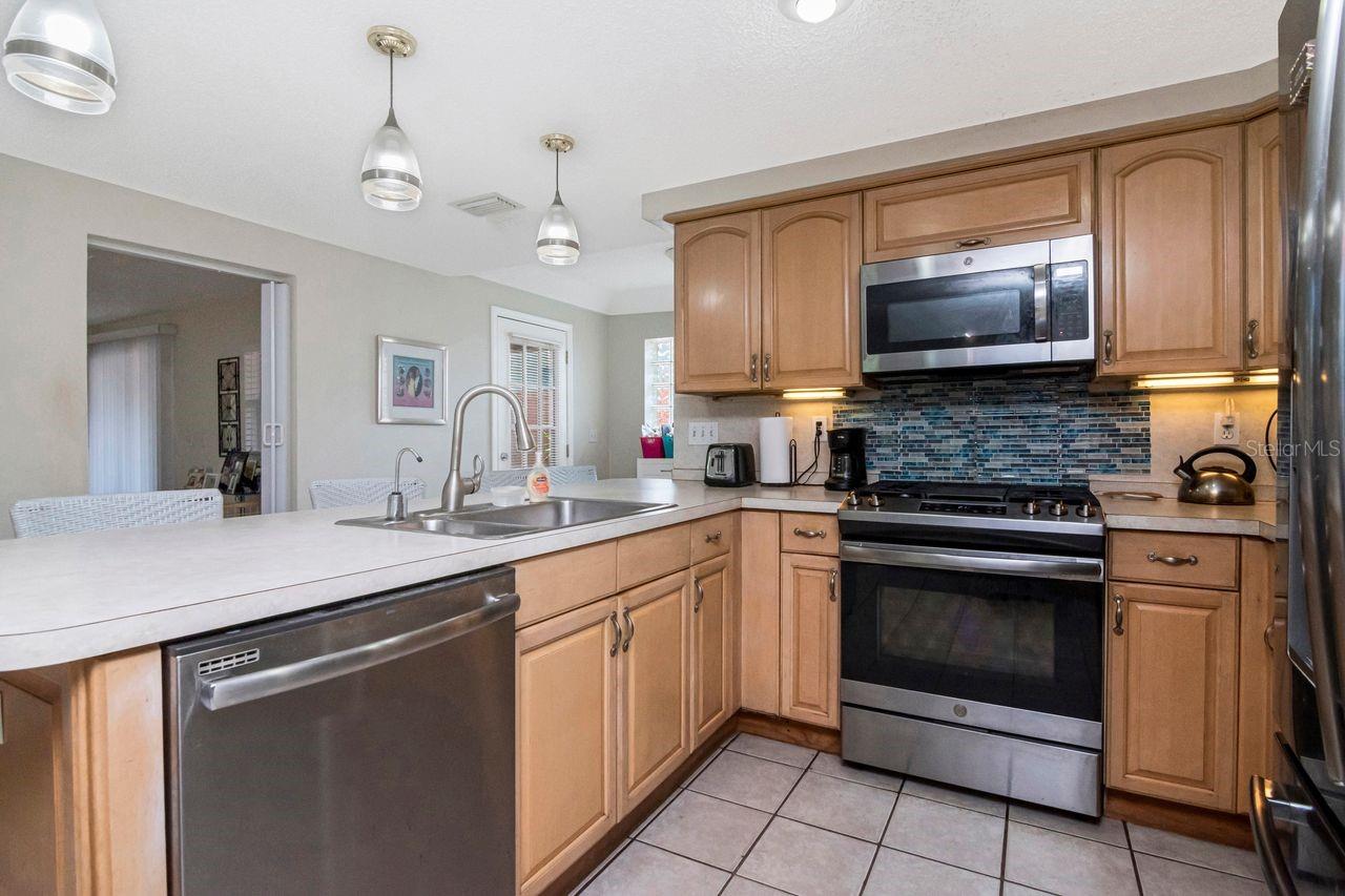 10532 67th, Seminole, FL 33772