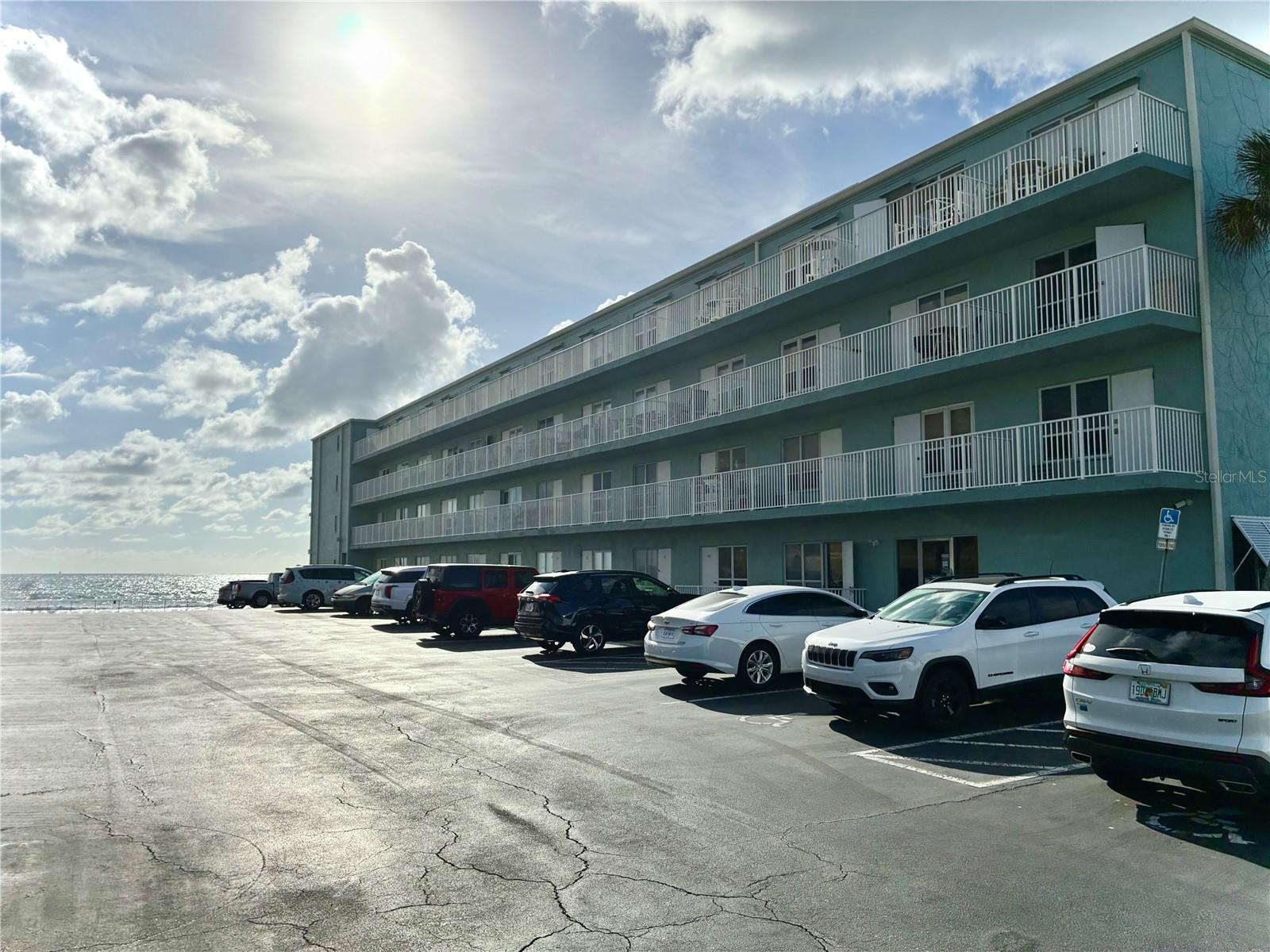 3727 Atlantic Unit 1120, Daytona Beach, FL 32118