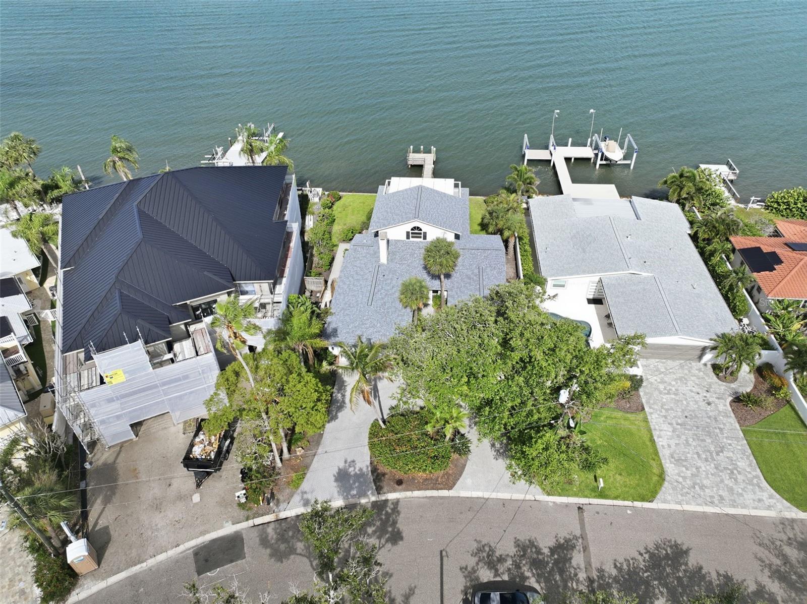 1832 Venetian Point, Clearwater, FL 33755