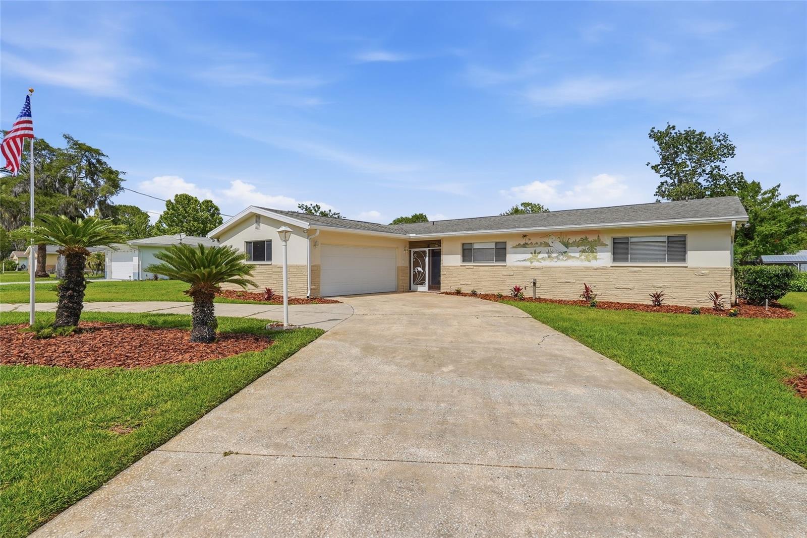 1401 Paradise, Crystal River, FL 34429