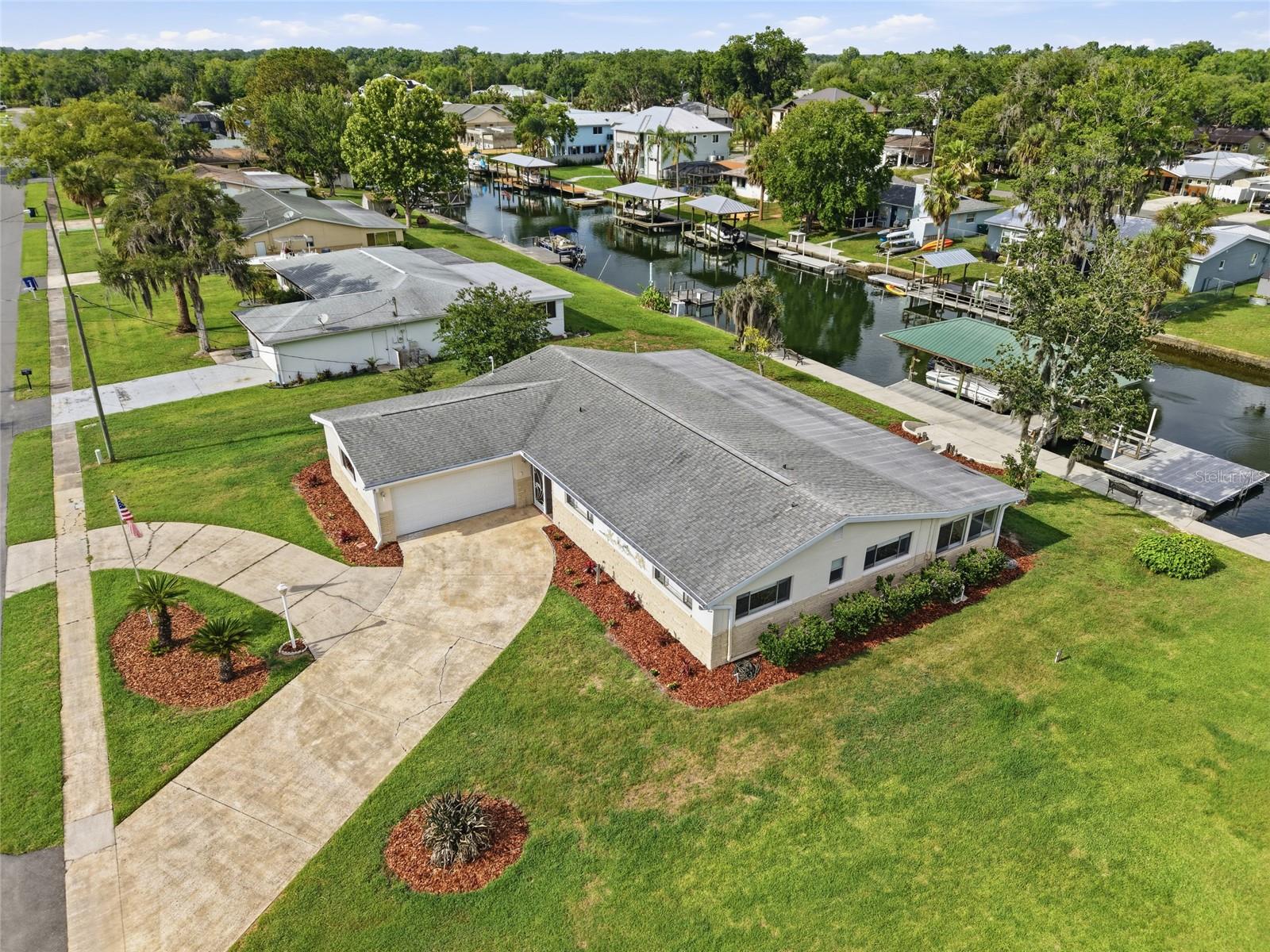 1401 Paradise, Crystal River, FL 34429