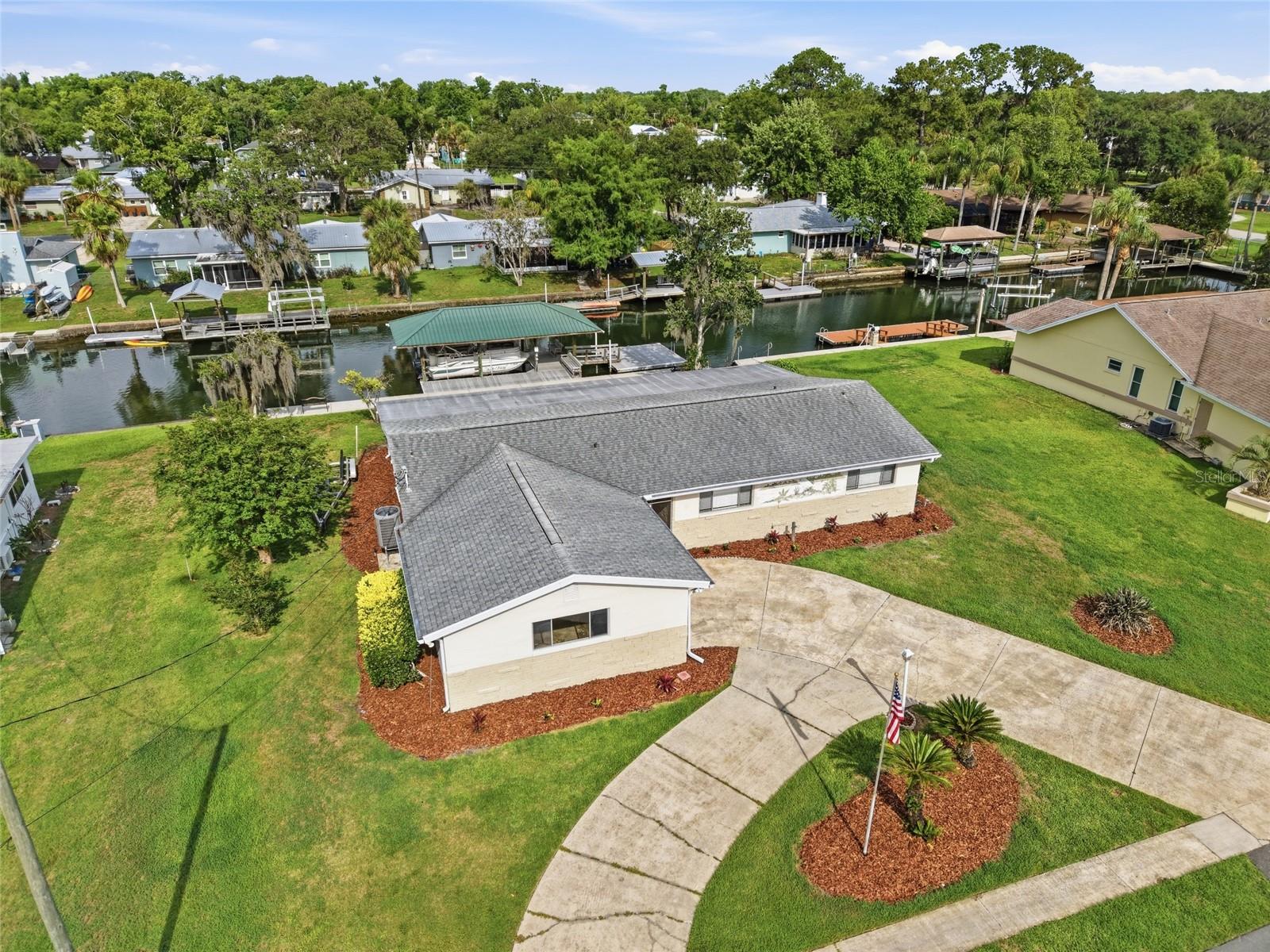 1401 Paradise, Crystal River, FL 34429