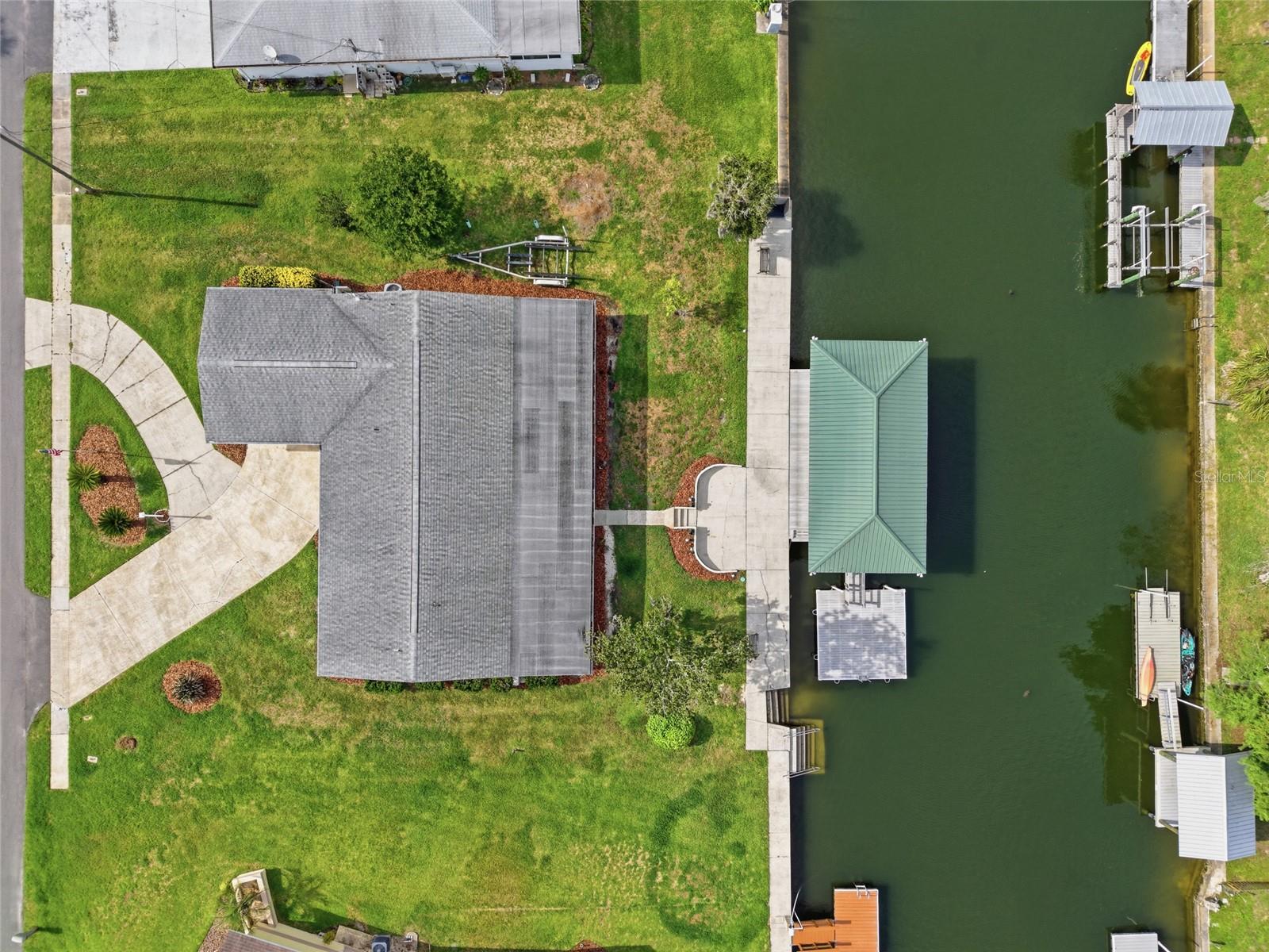 1401 Paradise, Crystal River, FL 34429