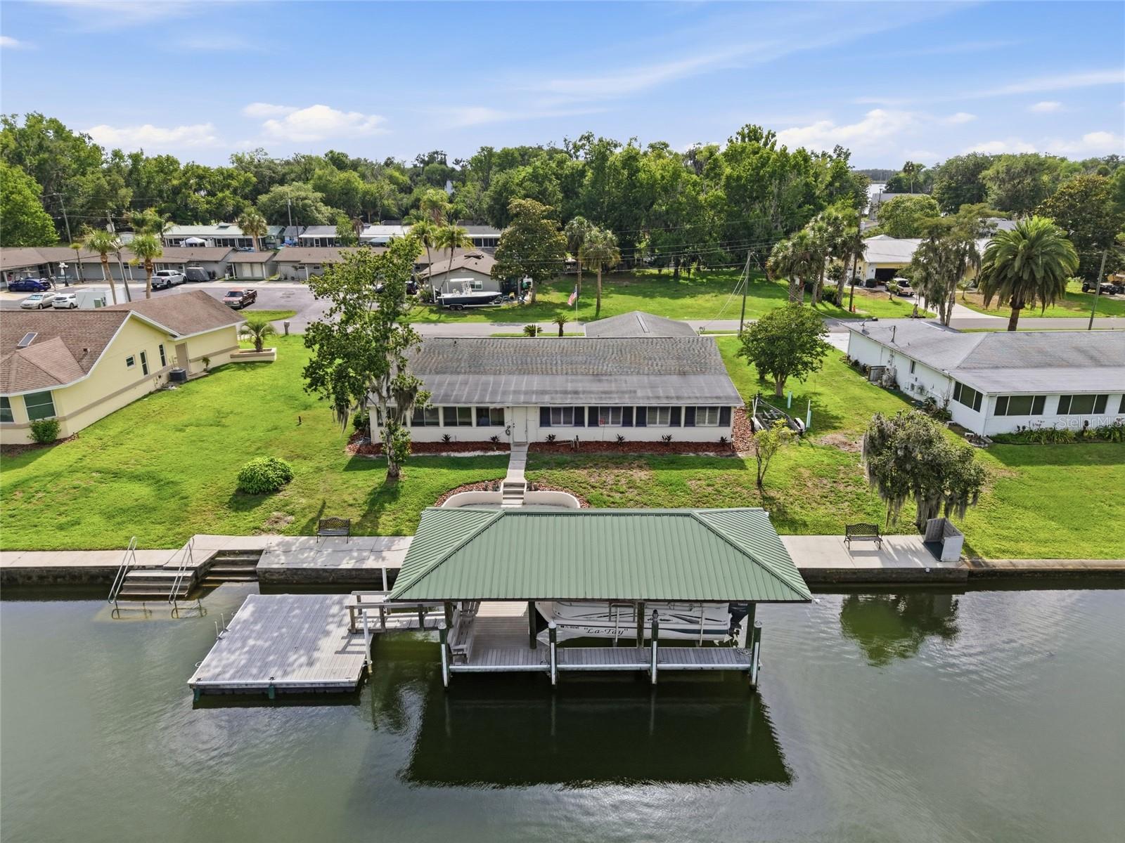 1401 Paradise, Crystal River, FL 34429