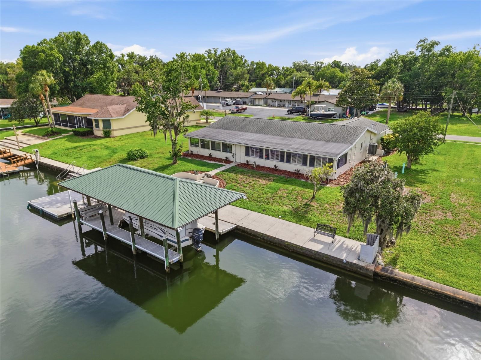 1401 Paradise, Crystal River, FL 34429