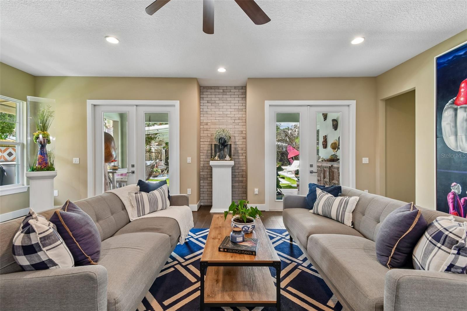 2107 Hargill, Orlando, FL 32806