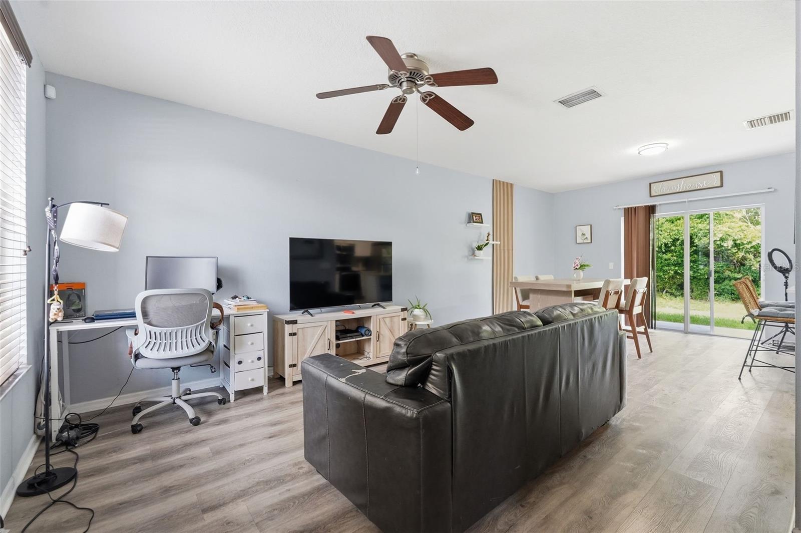 1250 Charlesworth, Wesley Chapel, FL 33543