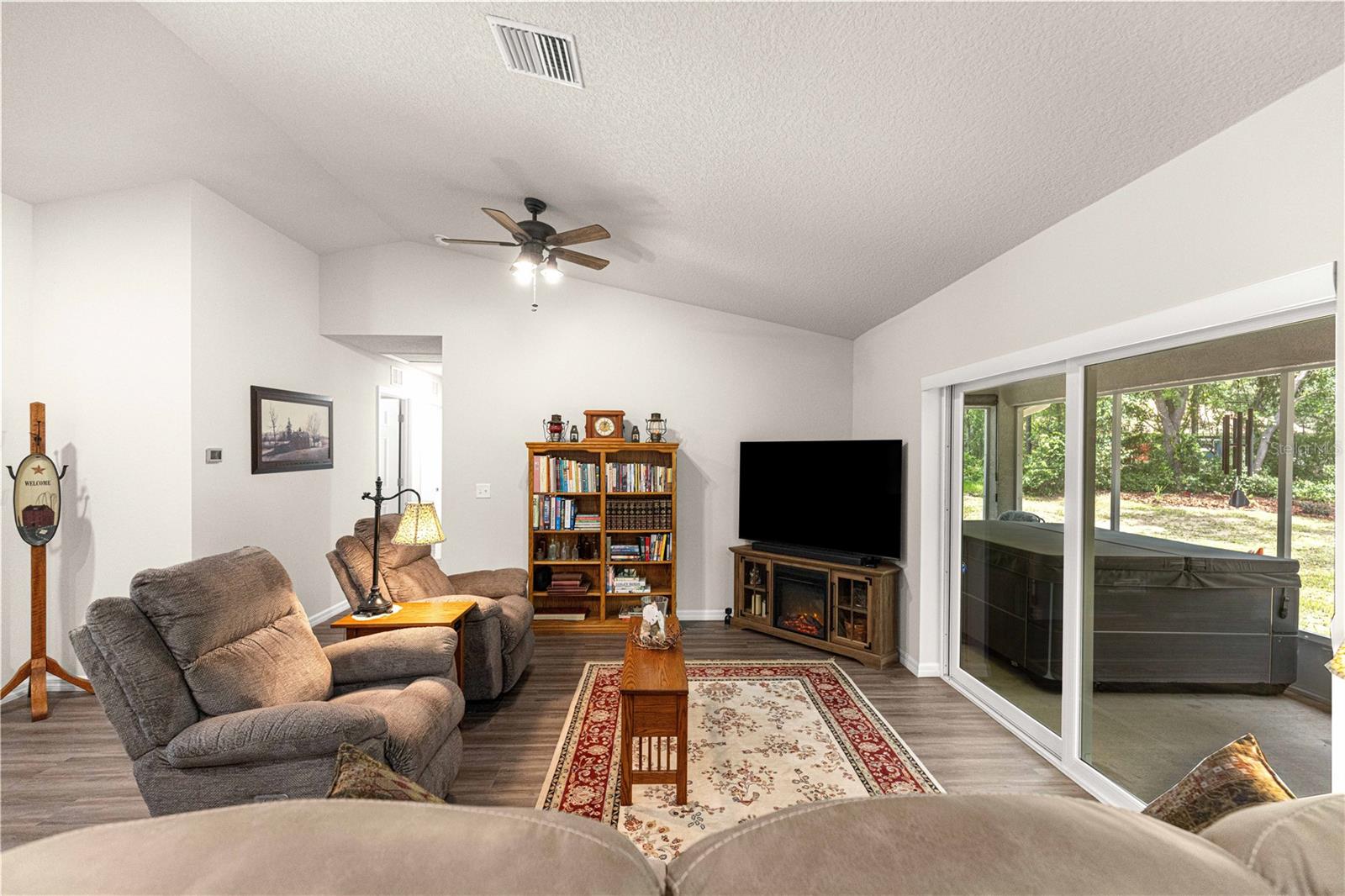 10065 Langdon, Citrus Springs, FL 34434