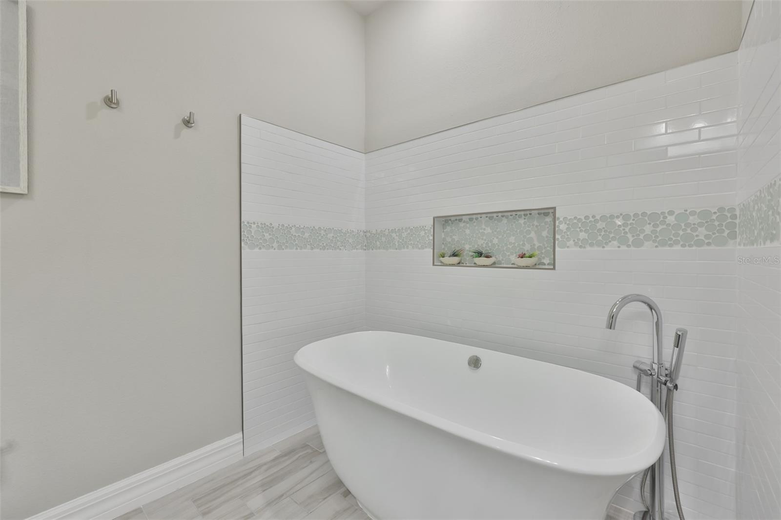 18824 Alder Glen, Lutz, FL 33558