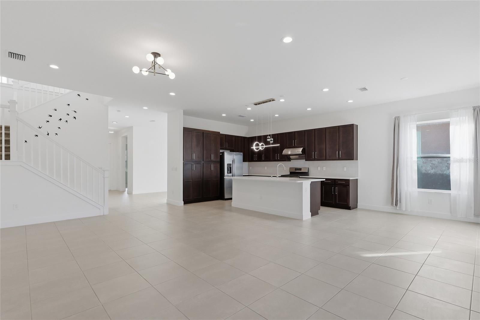 32801 Tree of Life, Wesley Chapel, FL 33543