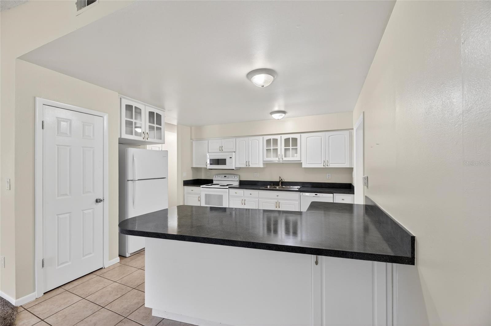 5001 Whiteway, Tampa, FL 33617