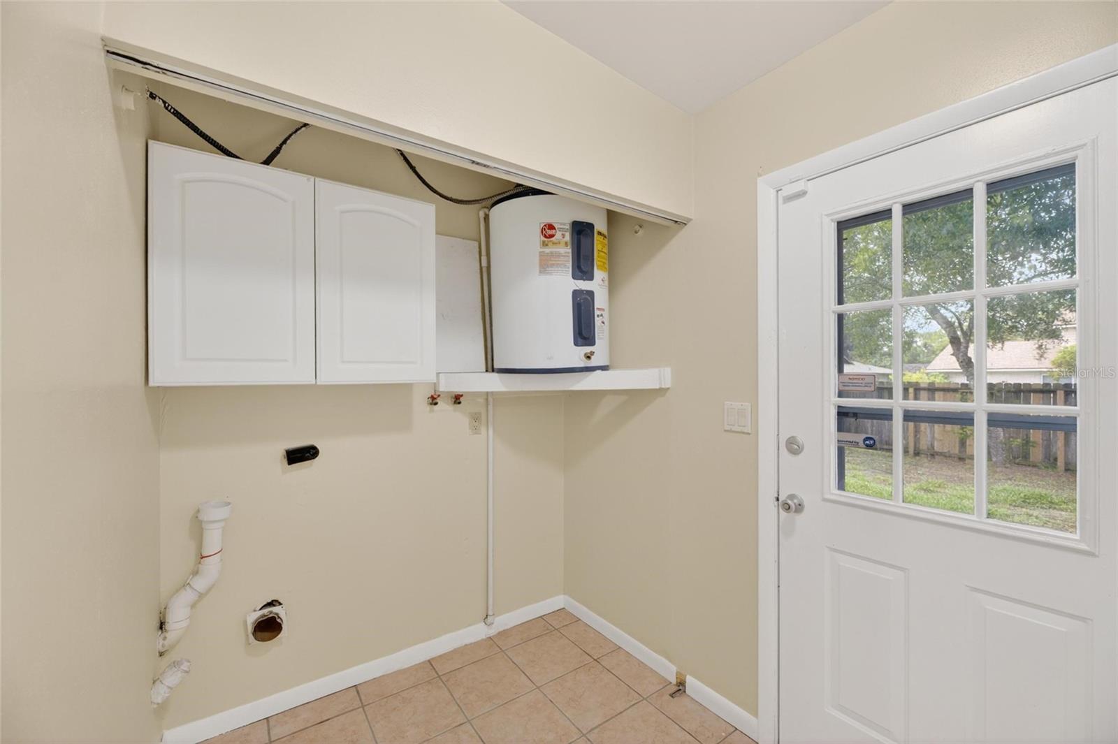 5001 Whiteway, Tampa, FL 33617