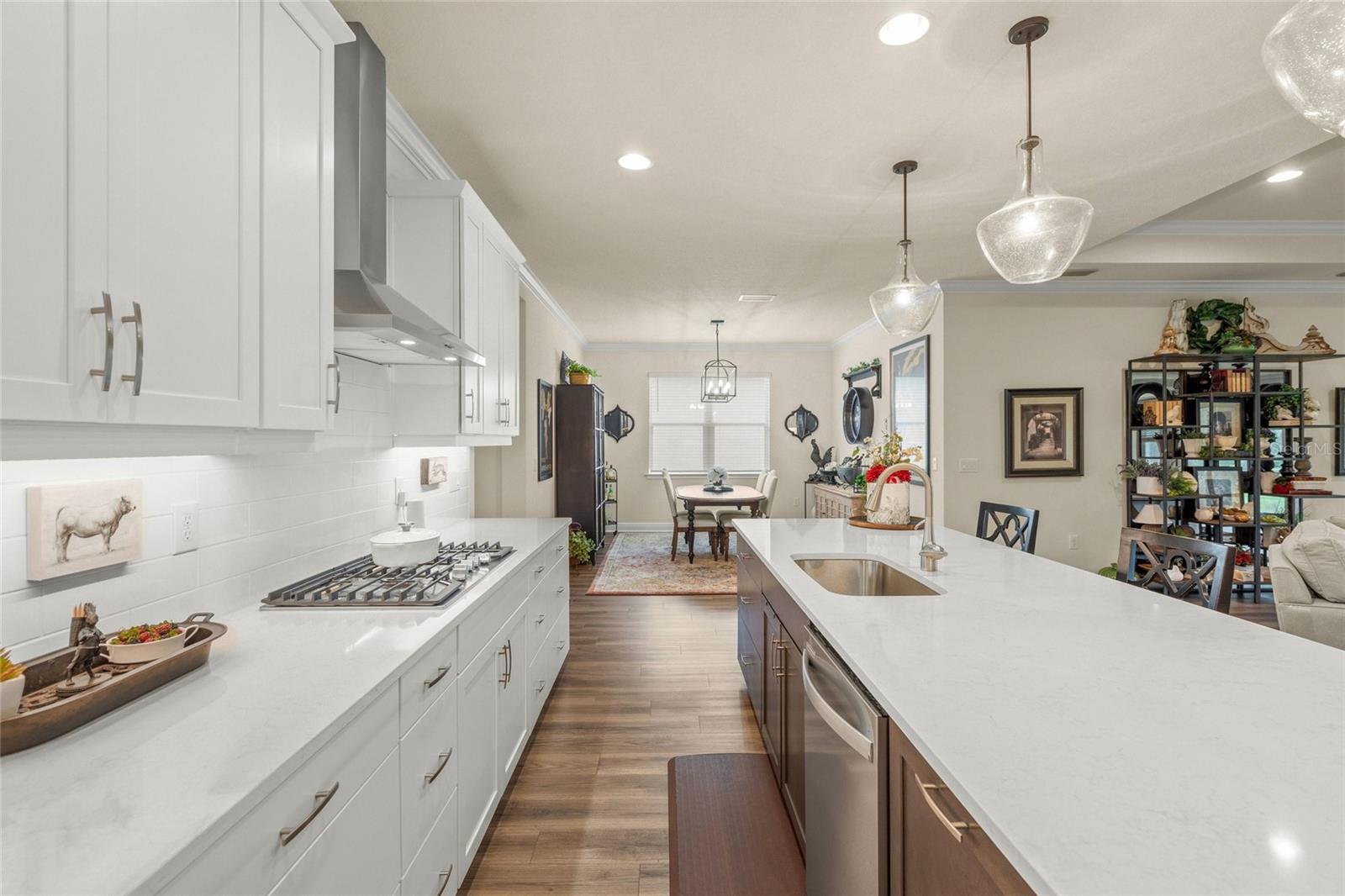 5773 Long Shore, Sarasota, FL 34238