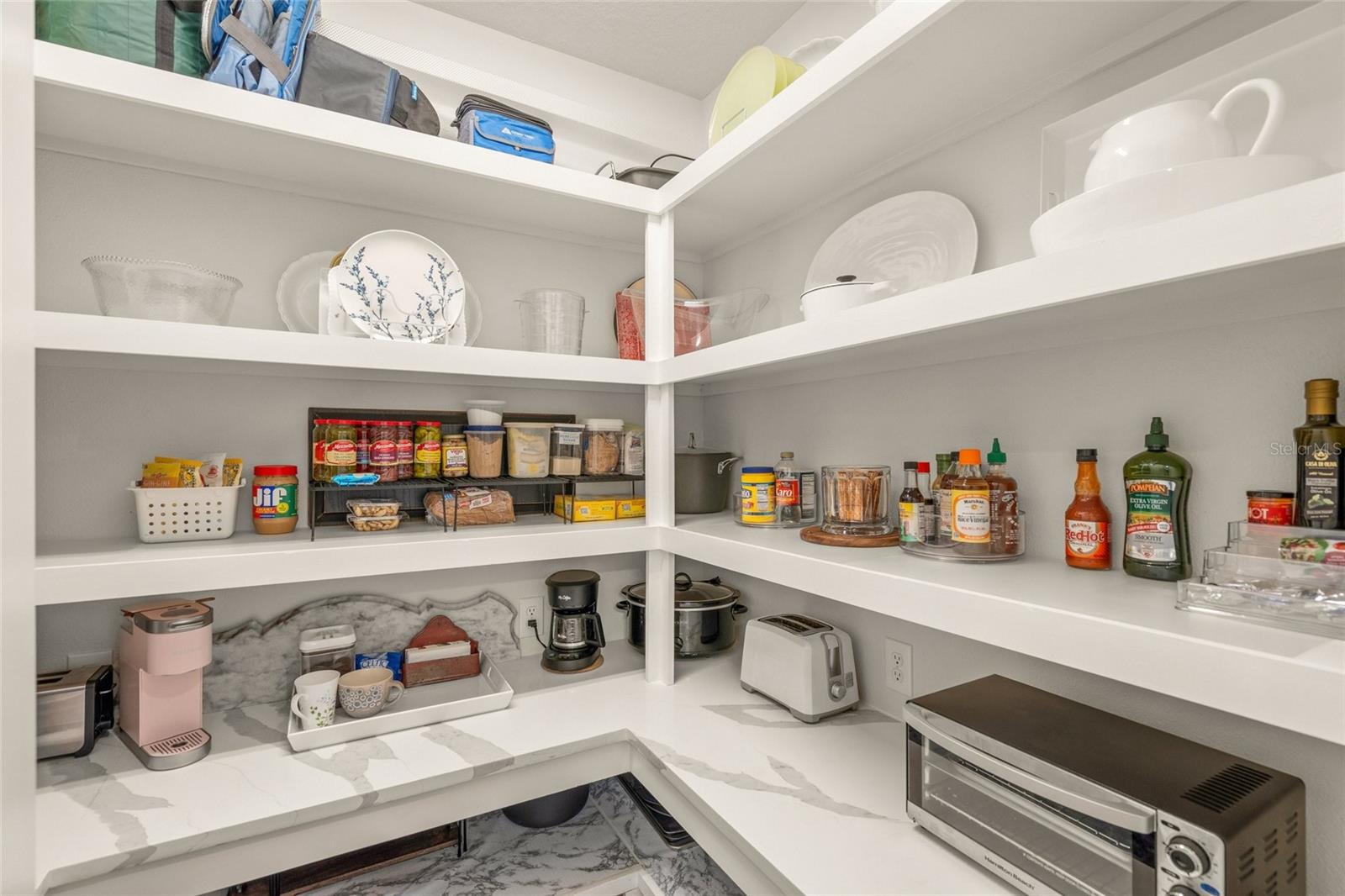 5773 Long Shore, Sarasota, FL 34238