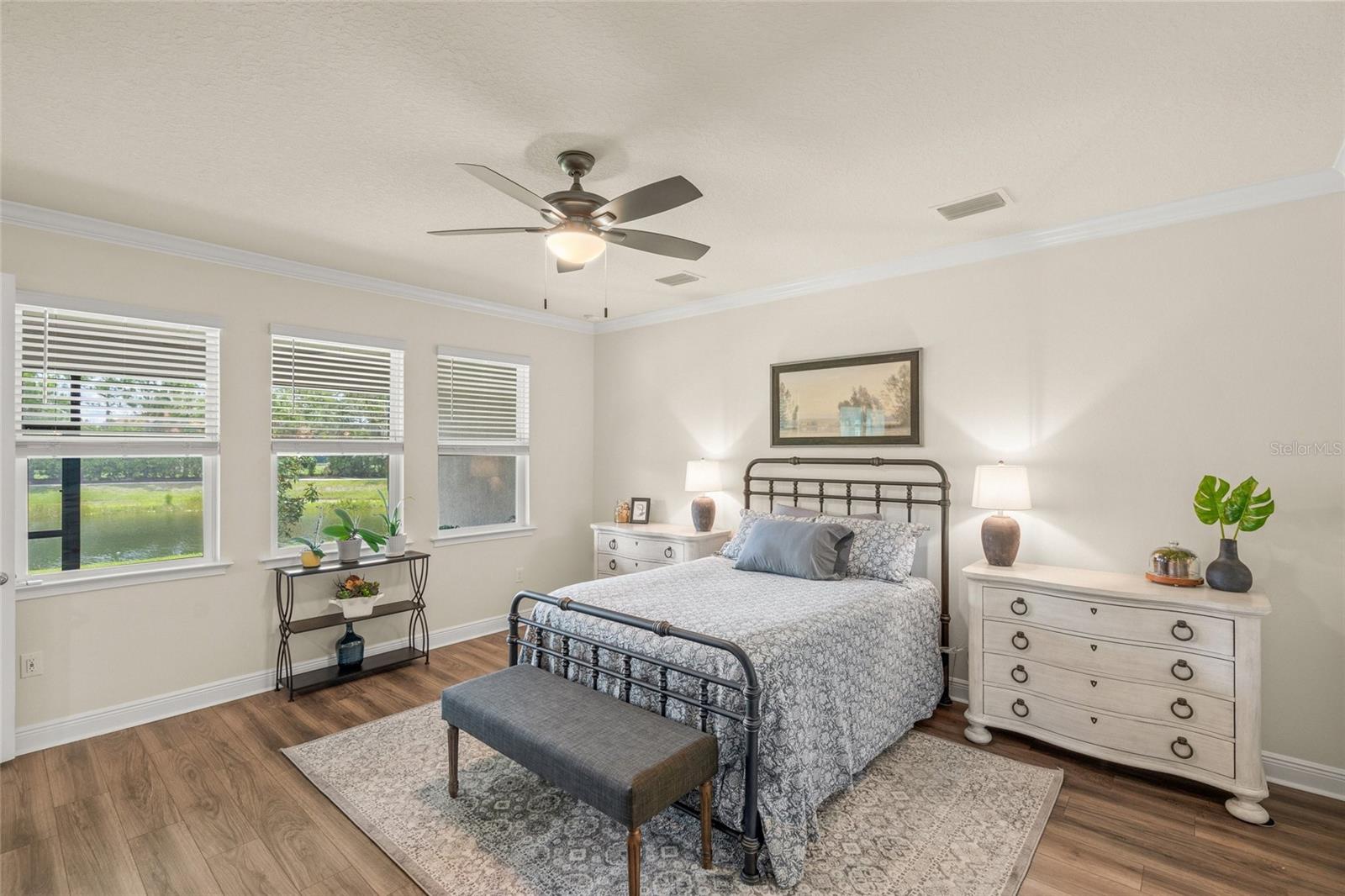 5773 Long Shore, Sarasota, FL 34238