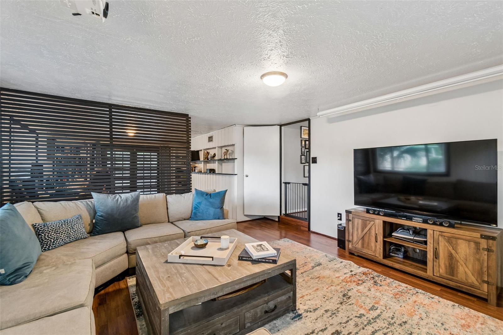 4437 Bay, Tampa, FL 33616