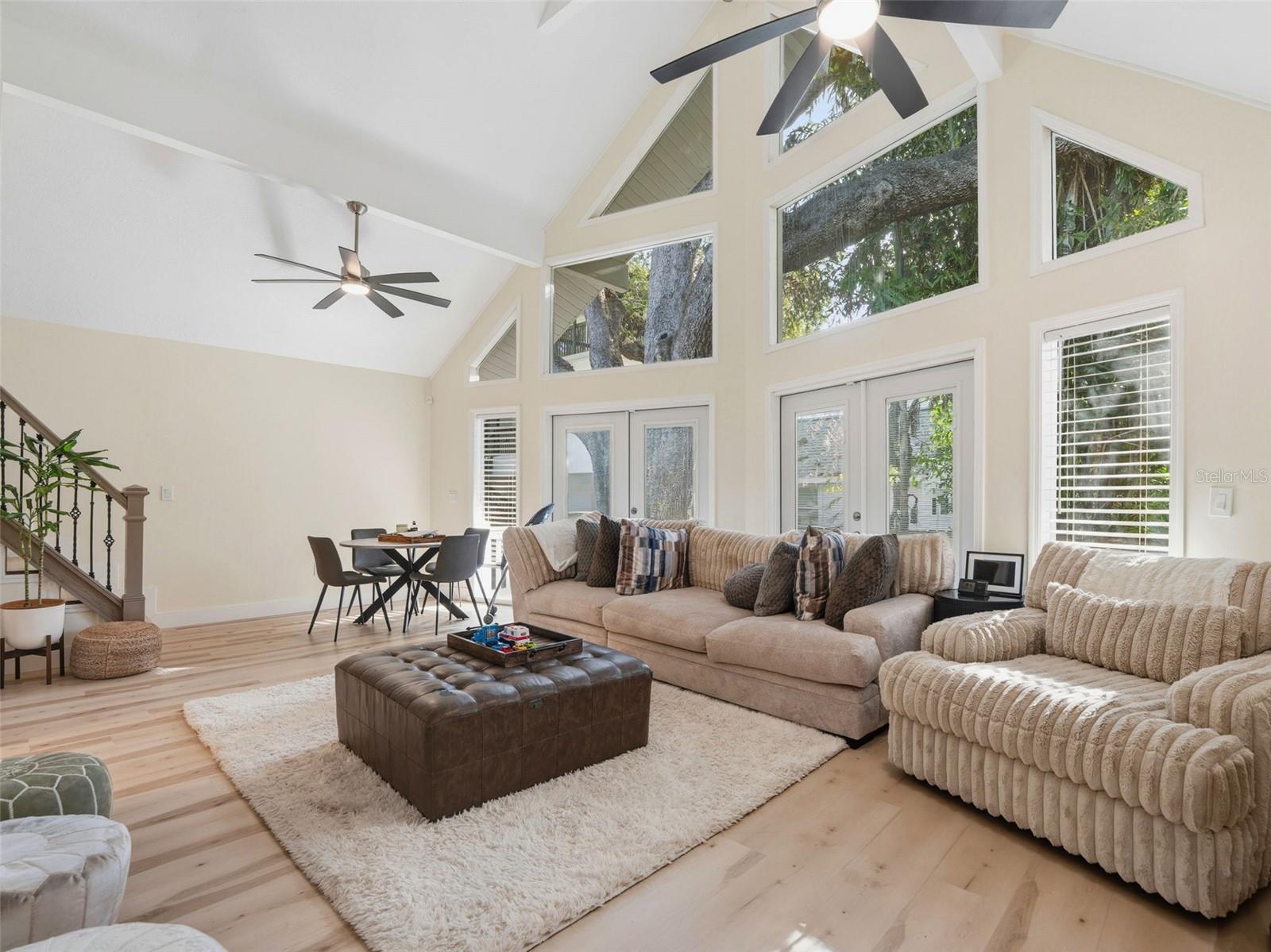 2607 Wyoming, Tampa, FL 33611