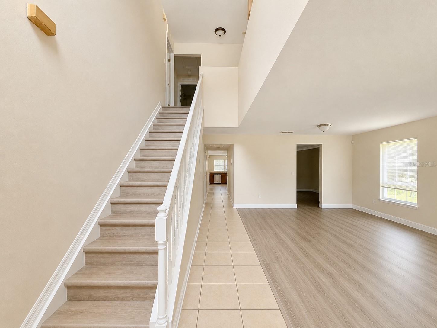 24301 6th, Newberry, FL 32669