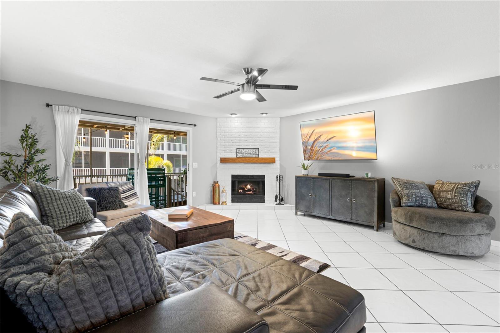 737 Pinellas Bayway Unit 308, St Petersburg, FL 33715