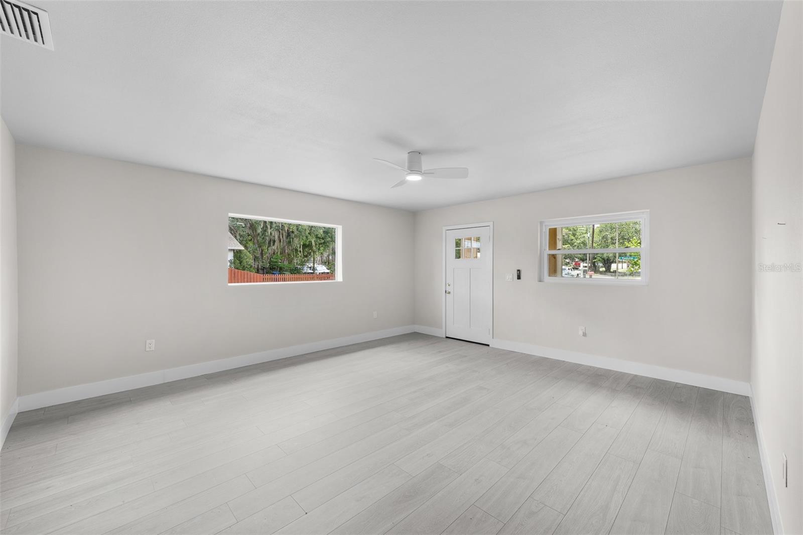 2001 Powhatan, Tampa, FL 33610